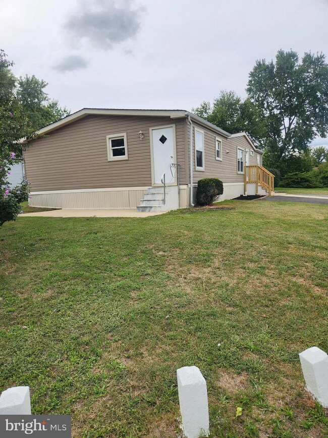 201 Adams Ave, Williamstown, NJ 08094 - photo 5