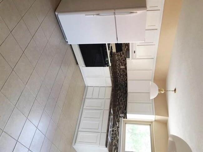 10404 Sugarberry Dr, El Paso, TX 79925 - photo 4