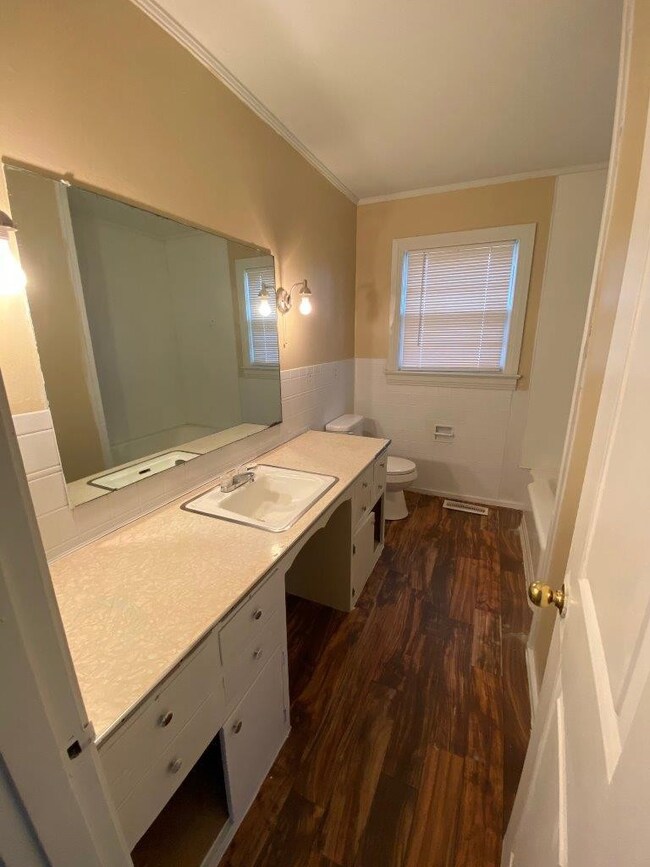 105 Bates St, Shelbyville, TN 37160 - photo 4