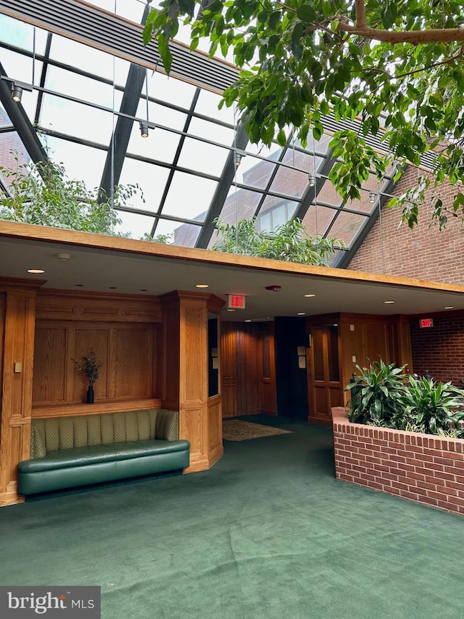 Georgetown Park Condominiums unit 503W, Washington, DC 20007 - photo 4