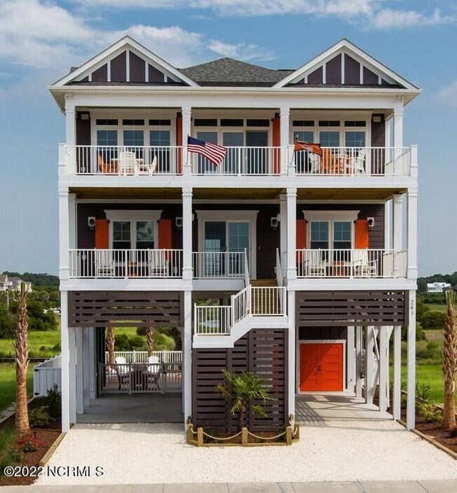 241 E Second St, Ocean Isle Beach, NC 28469 - photo 2