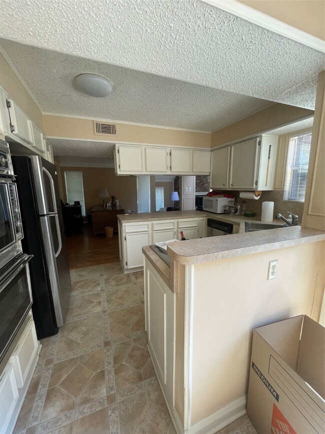 5047 Spruce Forest Dr, Houston, TX 77091 - photo 7