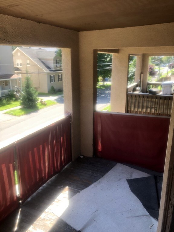 42 Bliss St unit 4, West Springfield, MA 01089 - photo 5