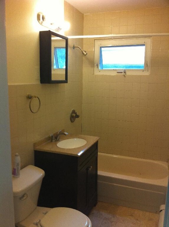 238 Adams St, Newton, MA 02458 - photo 4