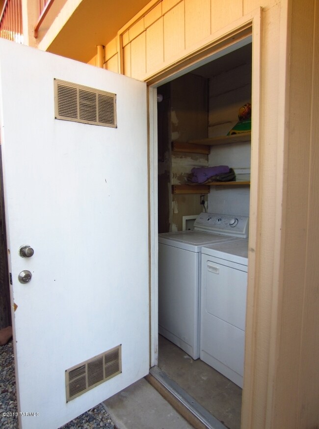 1341EftLowellSt (27)