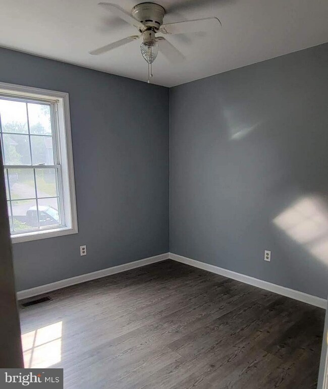 76 Planet Ct, Martinsburg, WV 25404 - photo 7