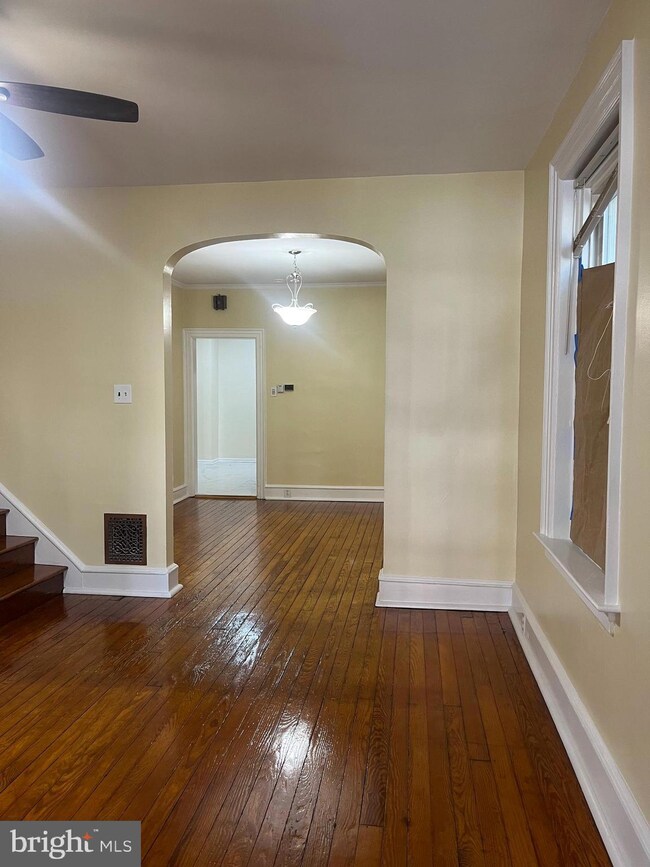 34 E 4th St, Lansdale, PA 19446 - photo 4