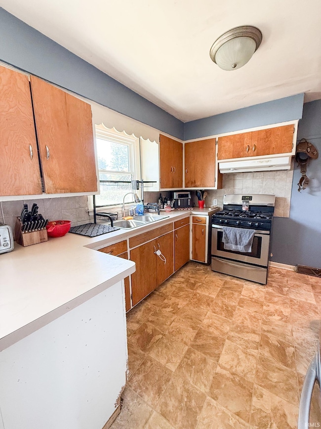 23152 Rebecca Dr, Elkhart, IN 46517 - photo 6