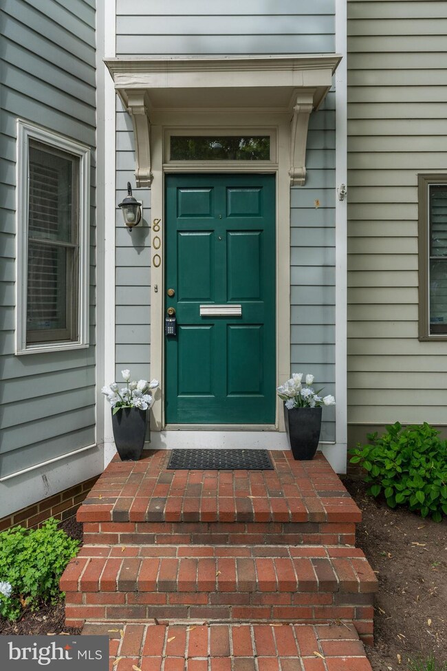 800 N Columbus St, Alexandria, VA 22314 - photo 7