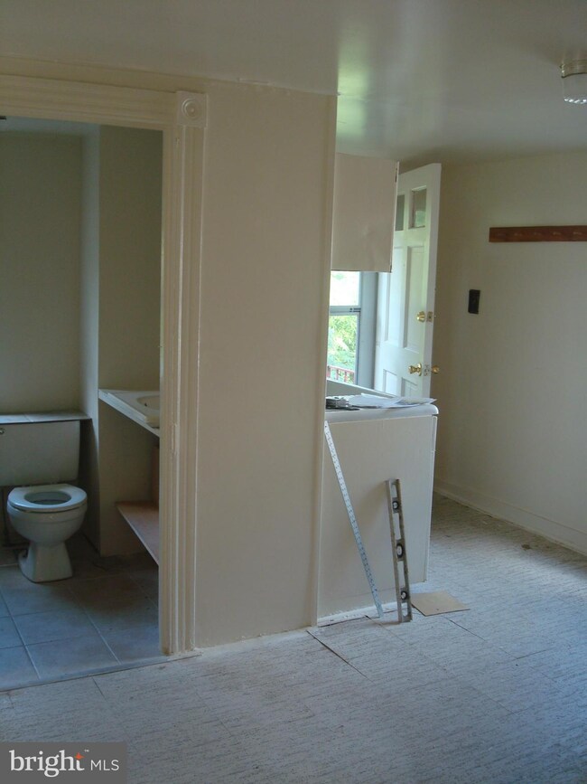 22 Lincoln Ave SW, Glen Burnie, MD 21061 - photo 5