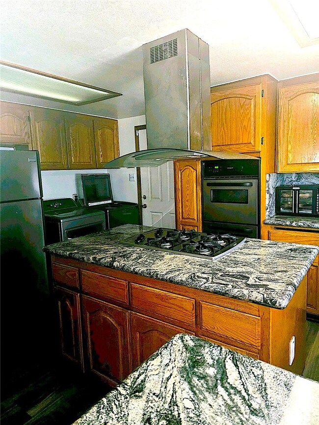 14122 S Albertson Ave, Compton, CA 90222 - photo 5