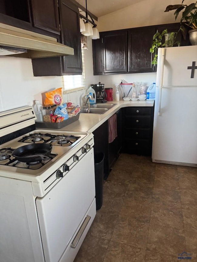 509 Damview Rd, Box Elder, SD 57719 - photo 4