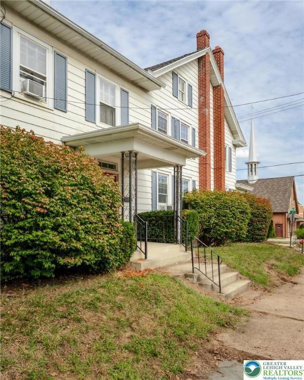 196 S 3rd St, Lehighton, PA 18235 - photo 3