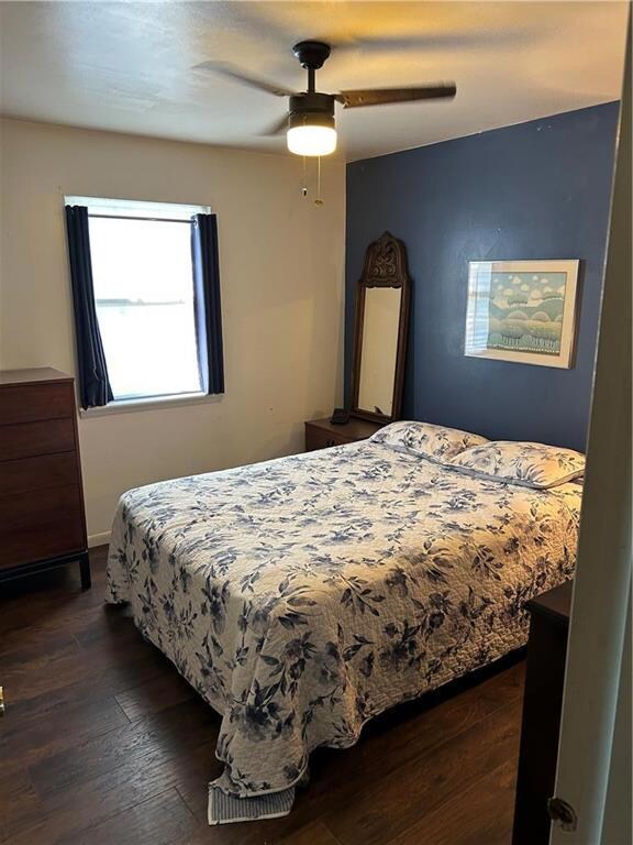 FRONT BED