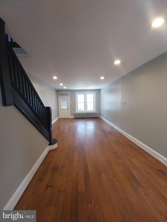 13 Stanbridge St, Norristown, PA 19401 - photo 6