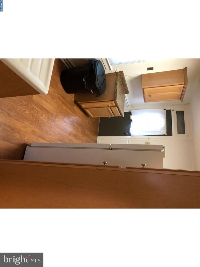 1329 Birch St, Reading, PA 19604 - photo 4