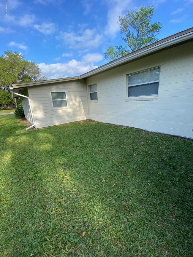 R Side of House