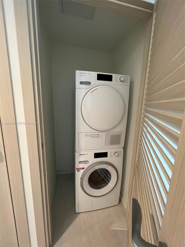 Brickell Flatiron unit 3211, Miami, FL 33131 - photo 3