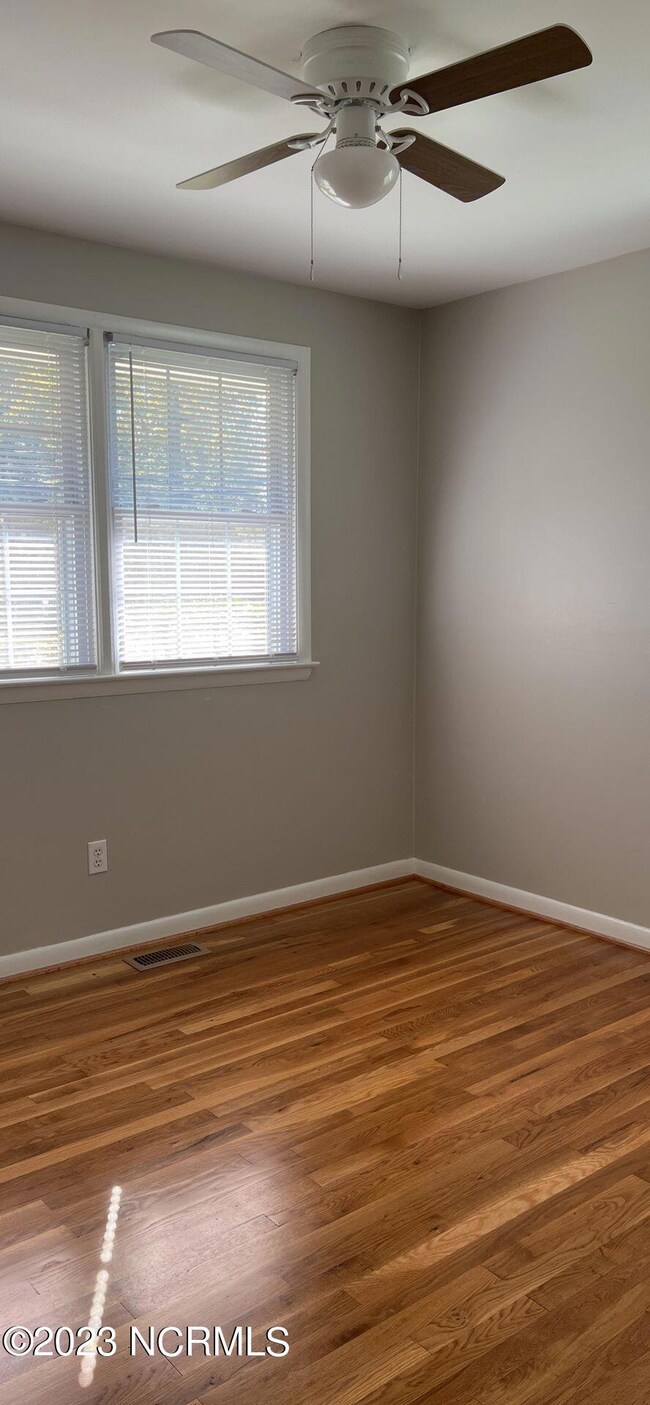 723 Gardenview Dr, Jacksonville, NC 28540 - photo 7