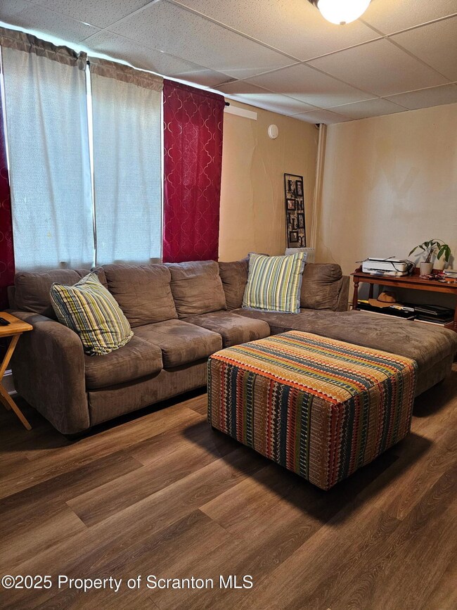 1218 S Main Ave, Scranton, PA 18504 - photo 4