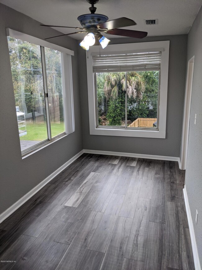 1253 Mcduff Ave S, Jacksonville, FL 32205 - photo 4