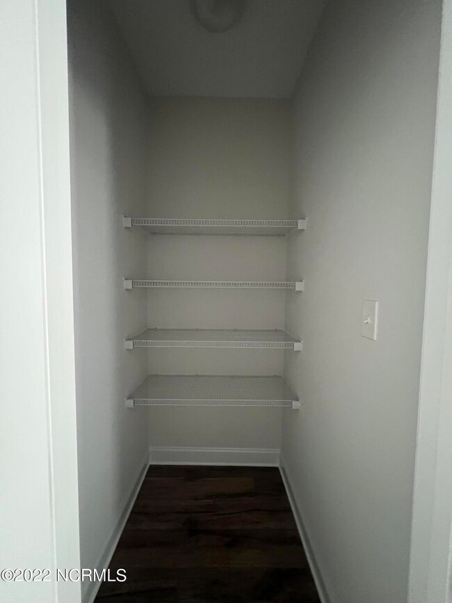 1040 Mackerel Manor, New Bern, NC 28562 - photo 7