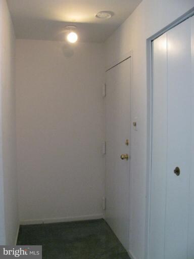 1673 Parkcrest Cir unit 4D/400, Reston, VA 20190 - photo 6