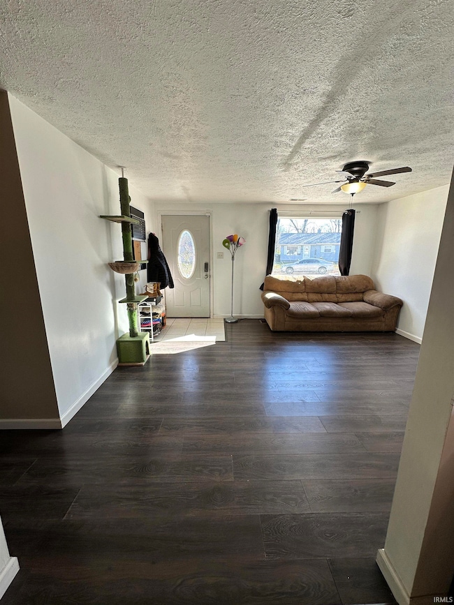 831 Lancaster Dr, South Bend, IN 46614 - photo 3