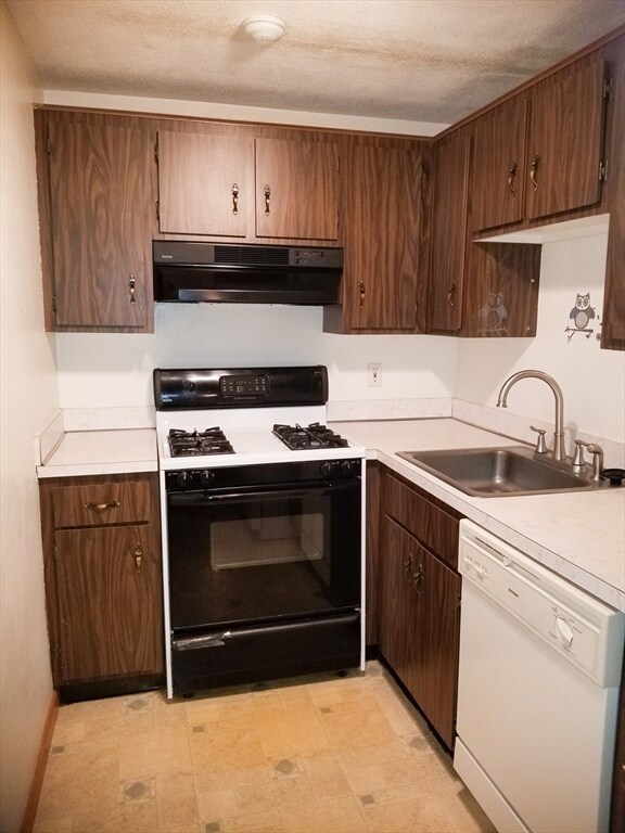 18 Kenmar Dr unit 156, Billerica, MA 01821 - photo 5