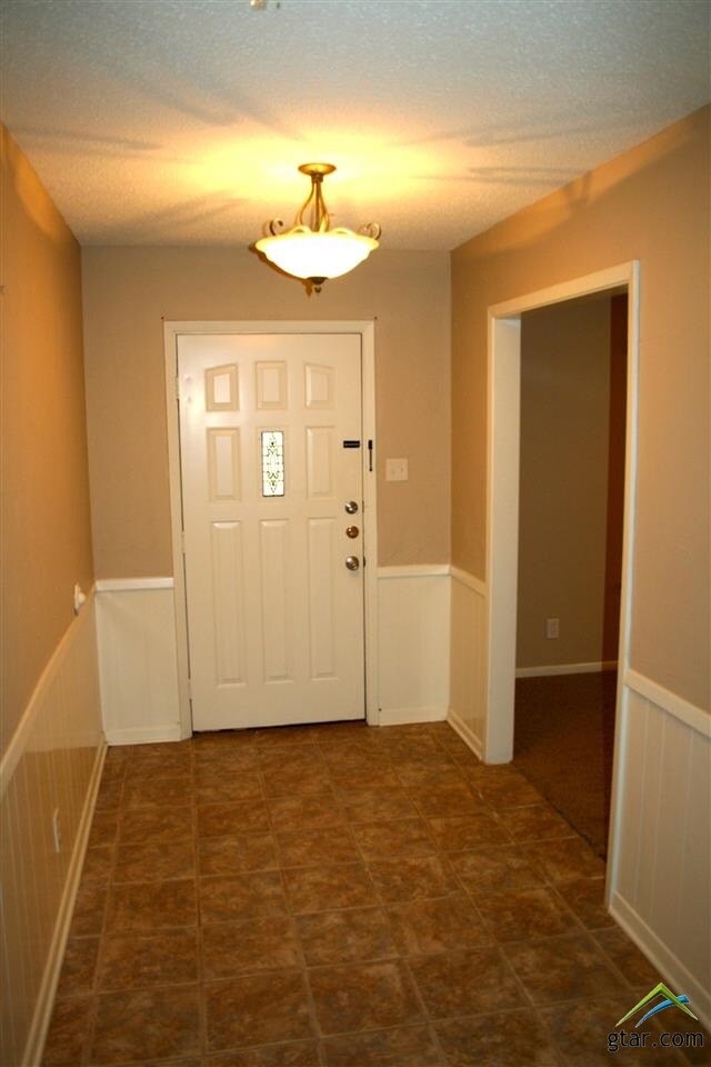 3613 Silverwood Dr, Tyler, TX 75701 - photo 2