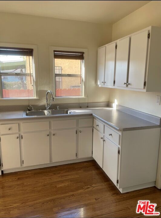 Kitchen - Lower Unit