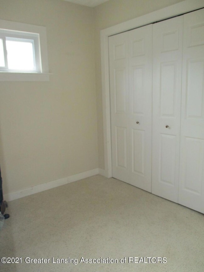 618 Lincoln Ave, Lansing, MI 48910 - photo 6