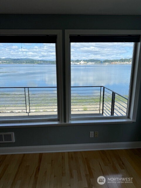 312 Perry Ave N unit 3, Port Orchard, WA 98366 - photo 3