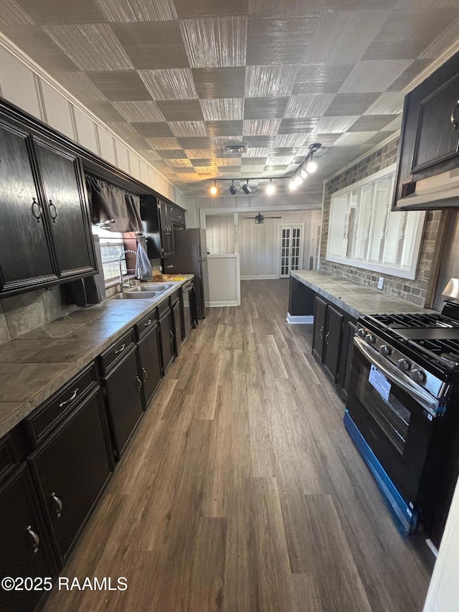 1107 Railroad St, Ville Platte, LA 70586 - photo 2