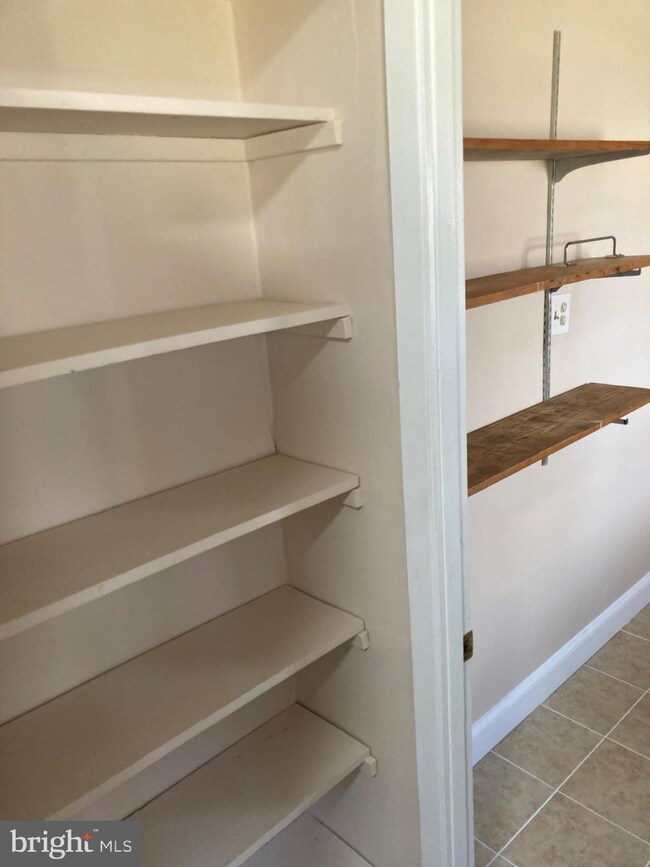 15758 Pointer Ridge Dr, Bowie, MD 20716 - photo 6