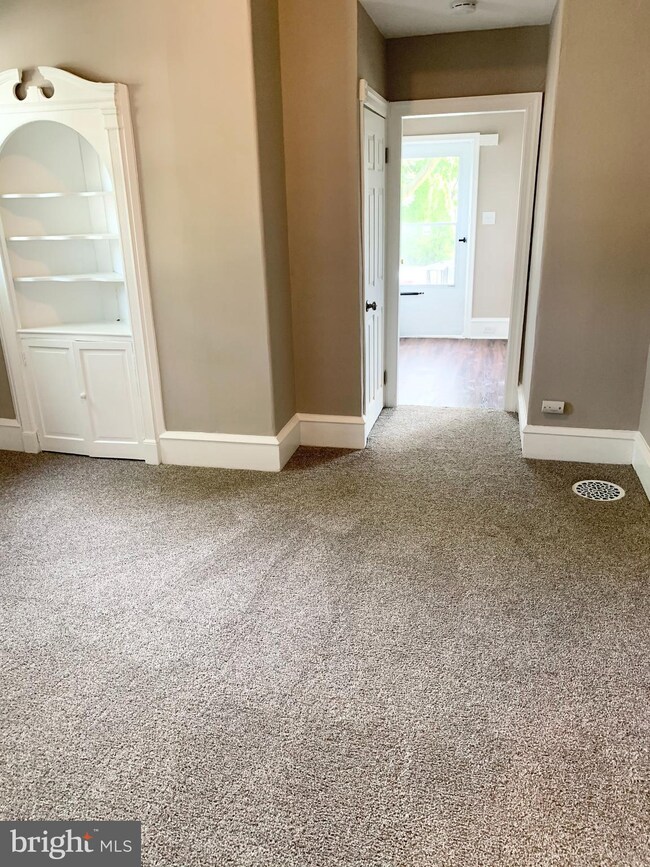 614 Taylor Ave unit A, Oaklyn, NJ 08107 - photo 7