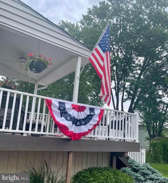 920 Lawnton Terrace, Glenolden, PA 19036 - photo 2