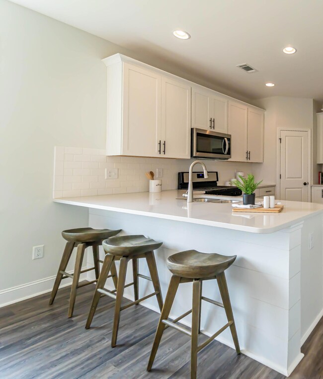 313 Clipper Ct, Summerville, SC 29486 - photo 6