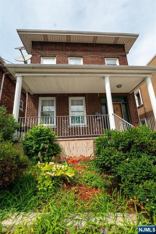 17 Laird Place, Cliffside Park, NJ 07010 - photo 4