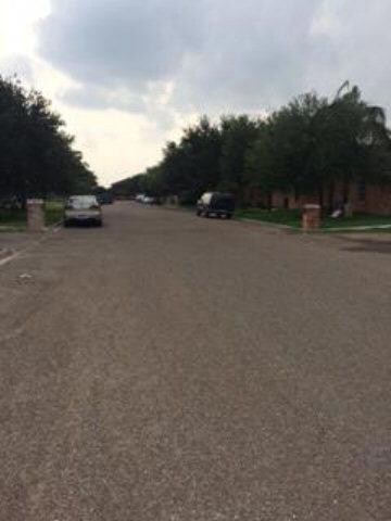 2205 Kimberly Ln unit 1,2,3,4, Edinburg, TX 78541 - photo 3