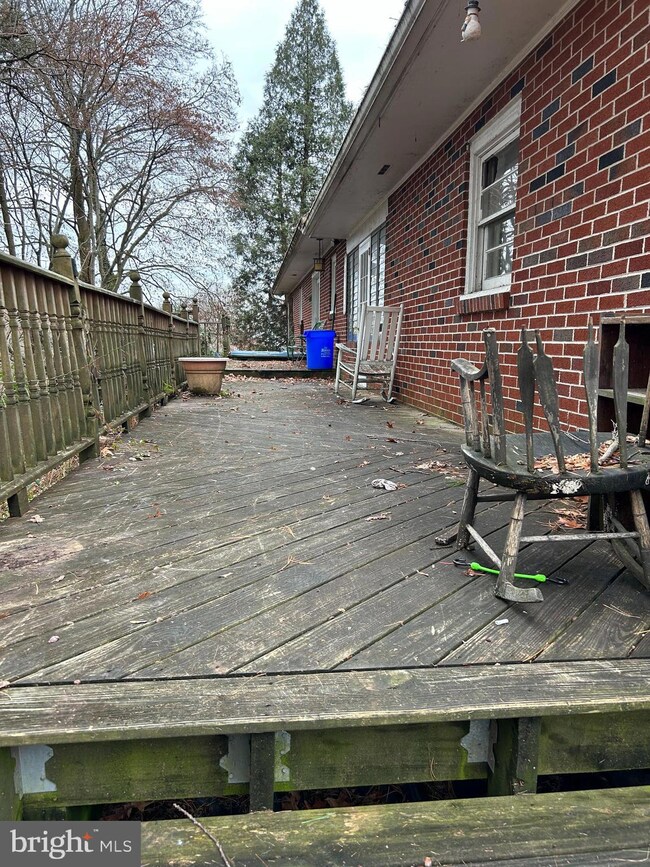 3010 Kem Rd, Pennsburg, PA 18073 - photo 4