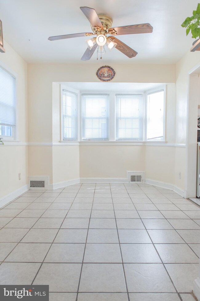 5015 55th Ave, Hyattsville, MD 20781 - photo 7