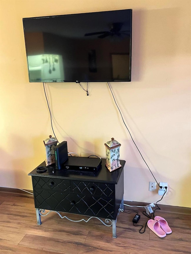 131 Camden F unit 131, West Palm Beach, FL 33417 - photo 7