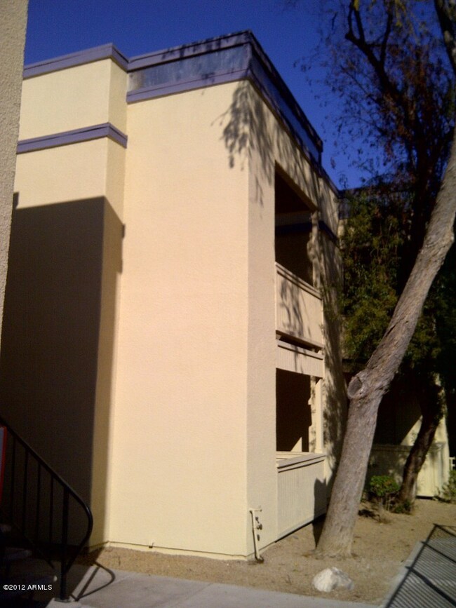 Exterior Side View