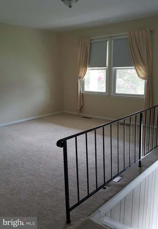 2339 Woodberry Dr, Bryans Road, MD 20616 - photo 4