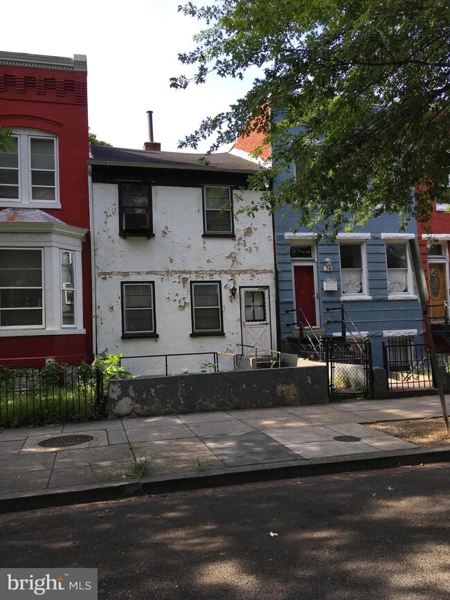 72 P St NW, Washington, DC 20001 - photo 2
