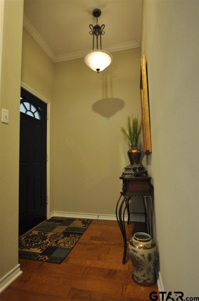 904 Woodhall Ct, Tyler, TX 75703 - photo 2