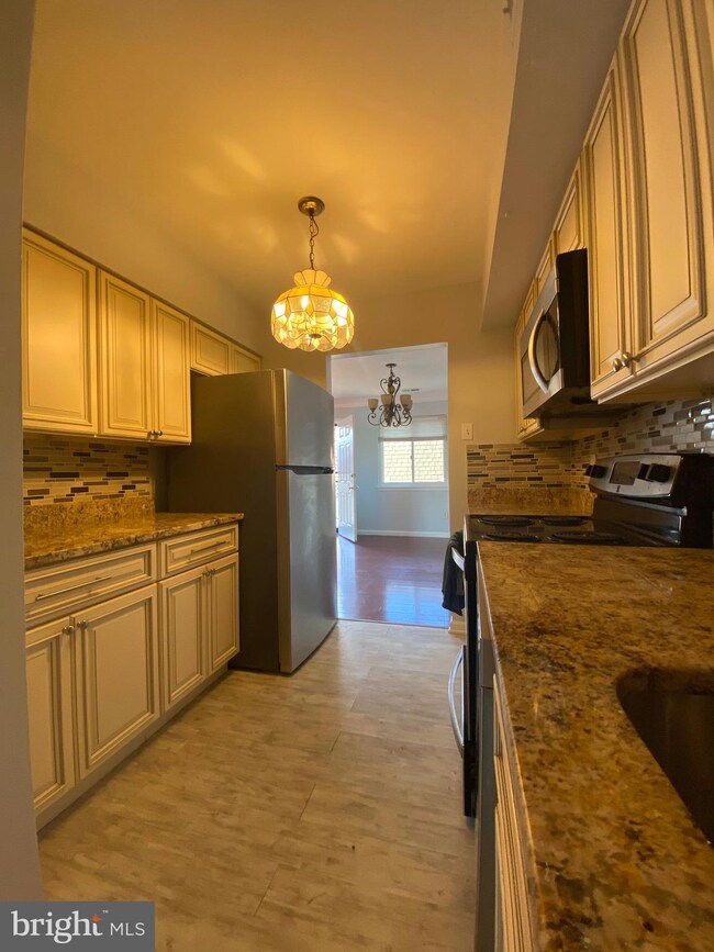 3928 Sonora Place unit E, Alexandria, VA 22309 - photo 3