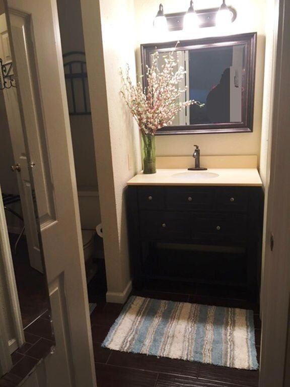 bath vanity