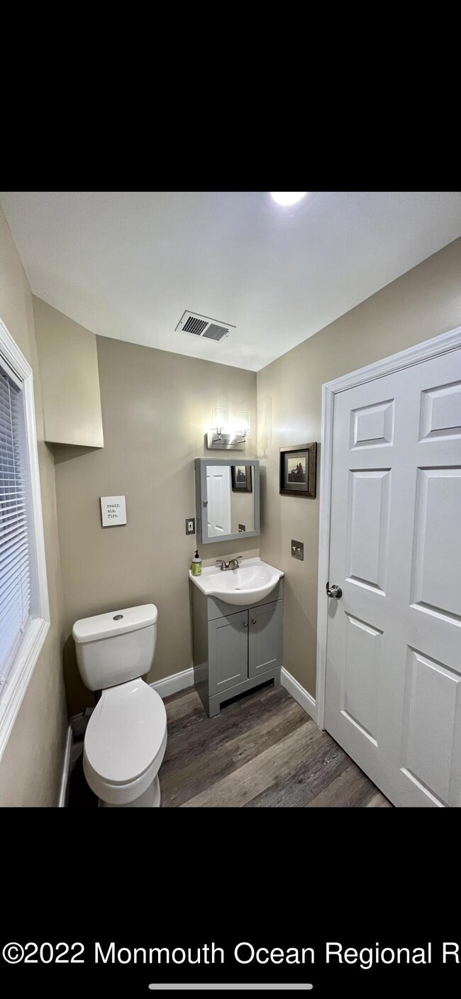 Bathroom1